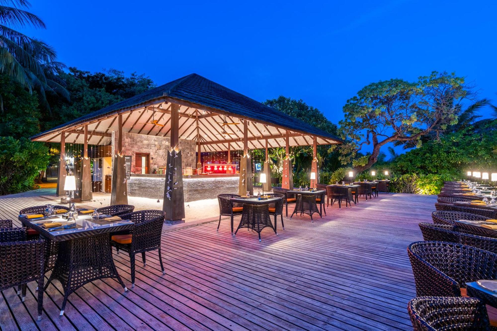 Adaaran Select Meedhupparu - Complimentary Stay For 1 Child For Stays Between April 2025 To September 2025 Meedhoo  Dış mekan fotoğraf