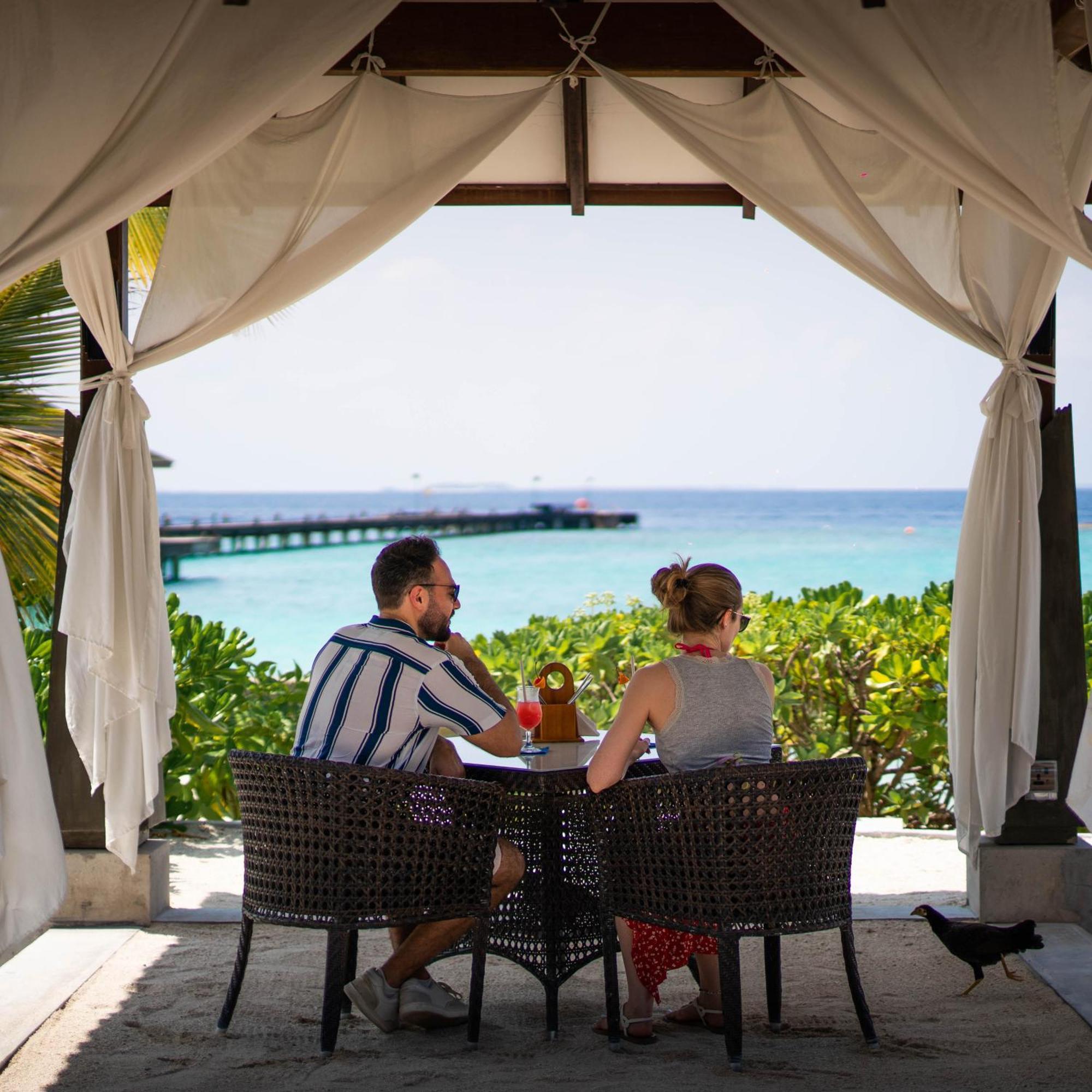 Adaaran Select Meedhupparu - Complimentary Stay For 1 Child For Stays Between April 2025 To September 2025 Meedhoo  Dış mekan fotoğraf