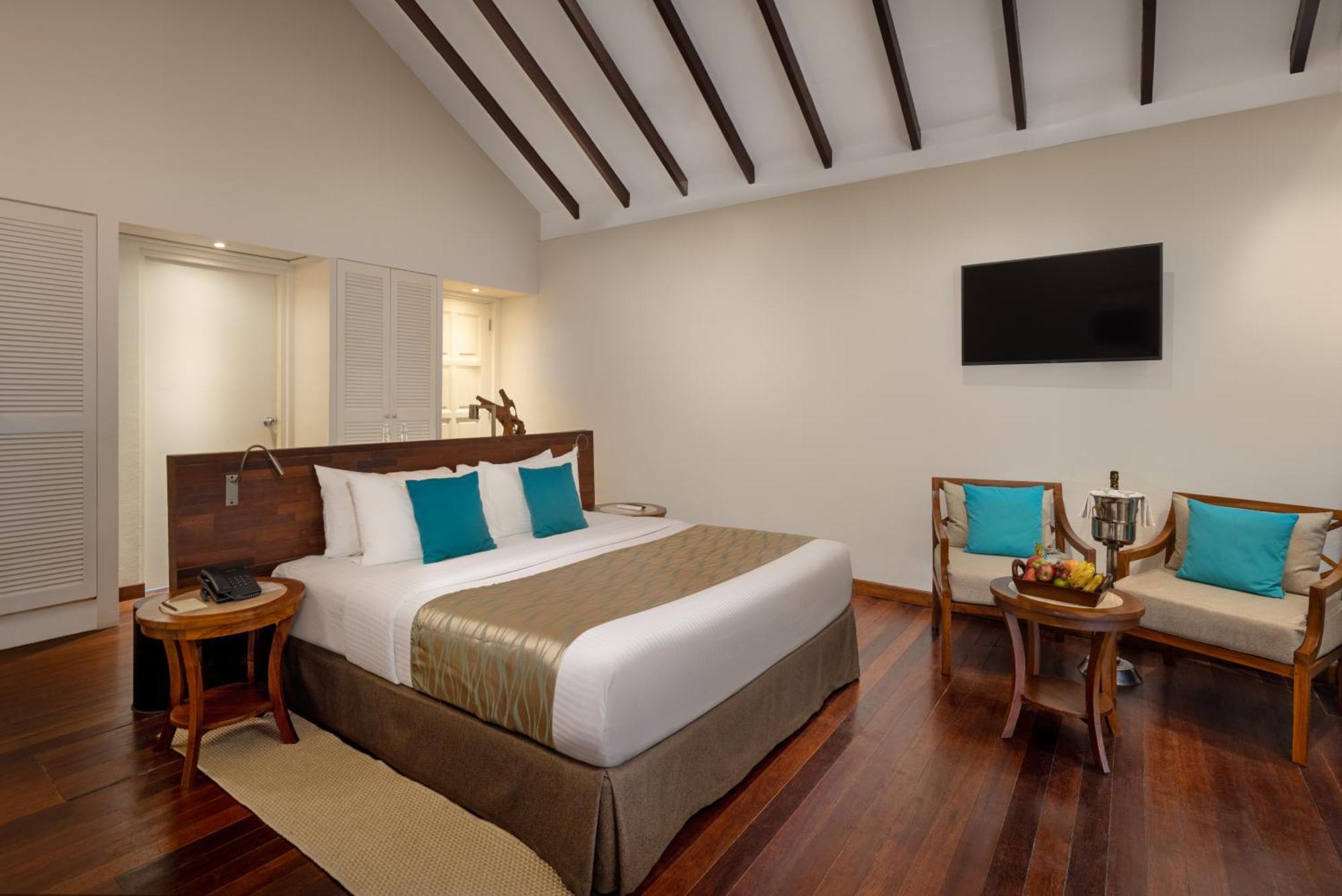 Adaaran Select Meedhupparu - Complimentary Stay For 1 Child For Stays Between April 2025 To September 2025 Meedhoo  Dış mekan fotoğraf