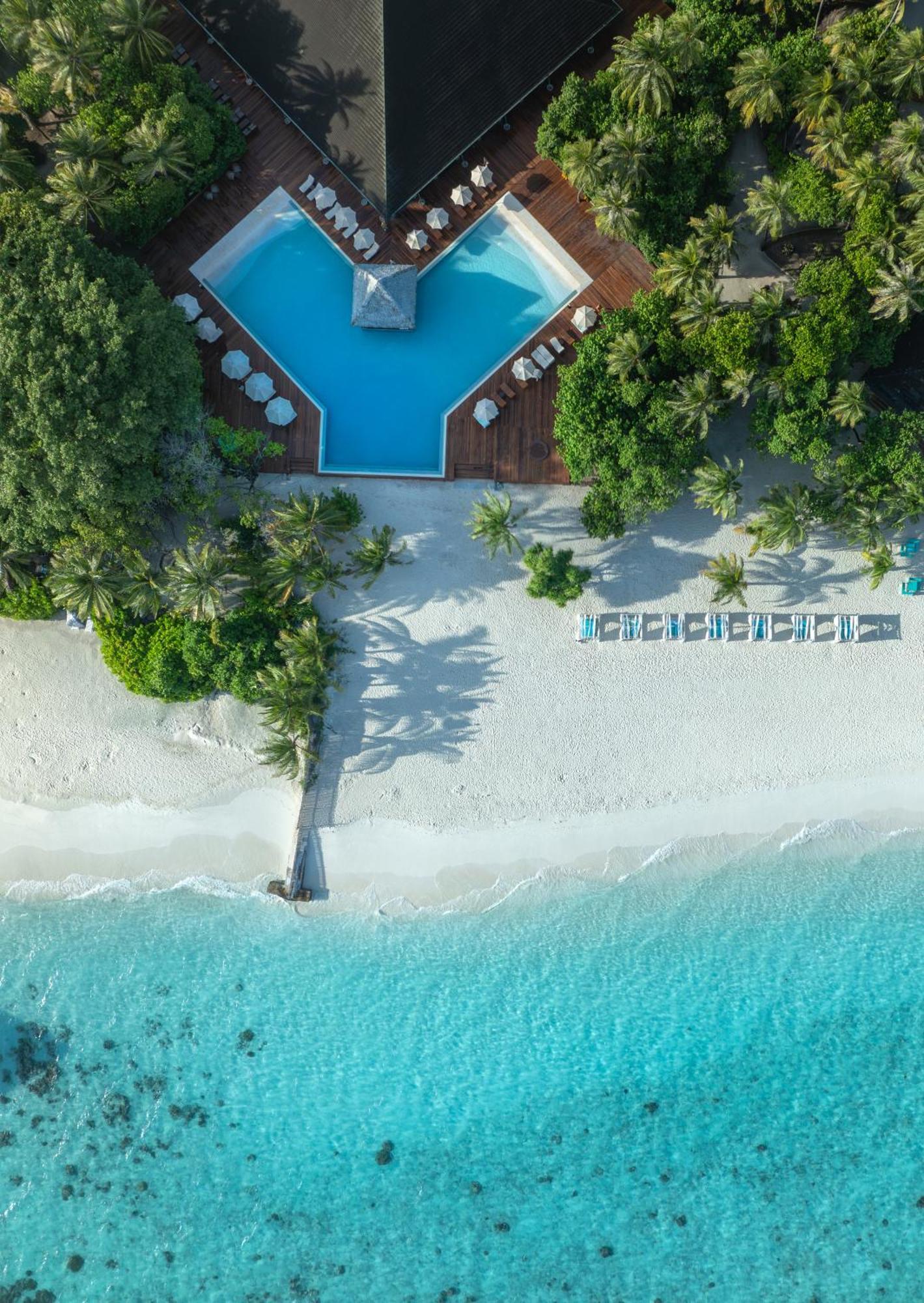 Adaaran Select Meedhupparu - Complimentary Stay For 1 Child For Stays Between April 2025 To September 2025 Meedhoo  Dış mekan fotoğraf
